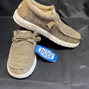 Hey Dude Men's Tan Knit Loafers